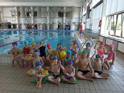 Nika Team Kraków nauka pływania